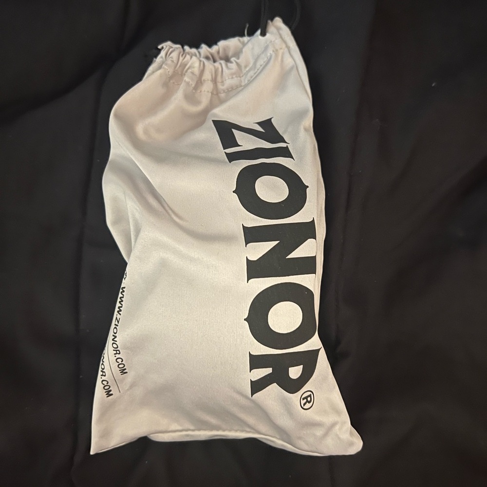 ZIONOR skiing/ snowboarding goggles